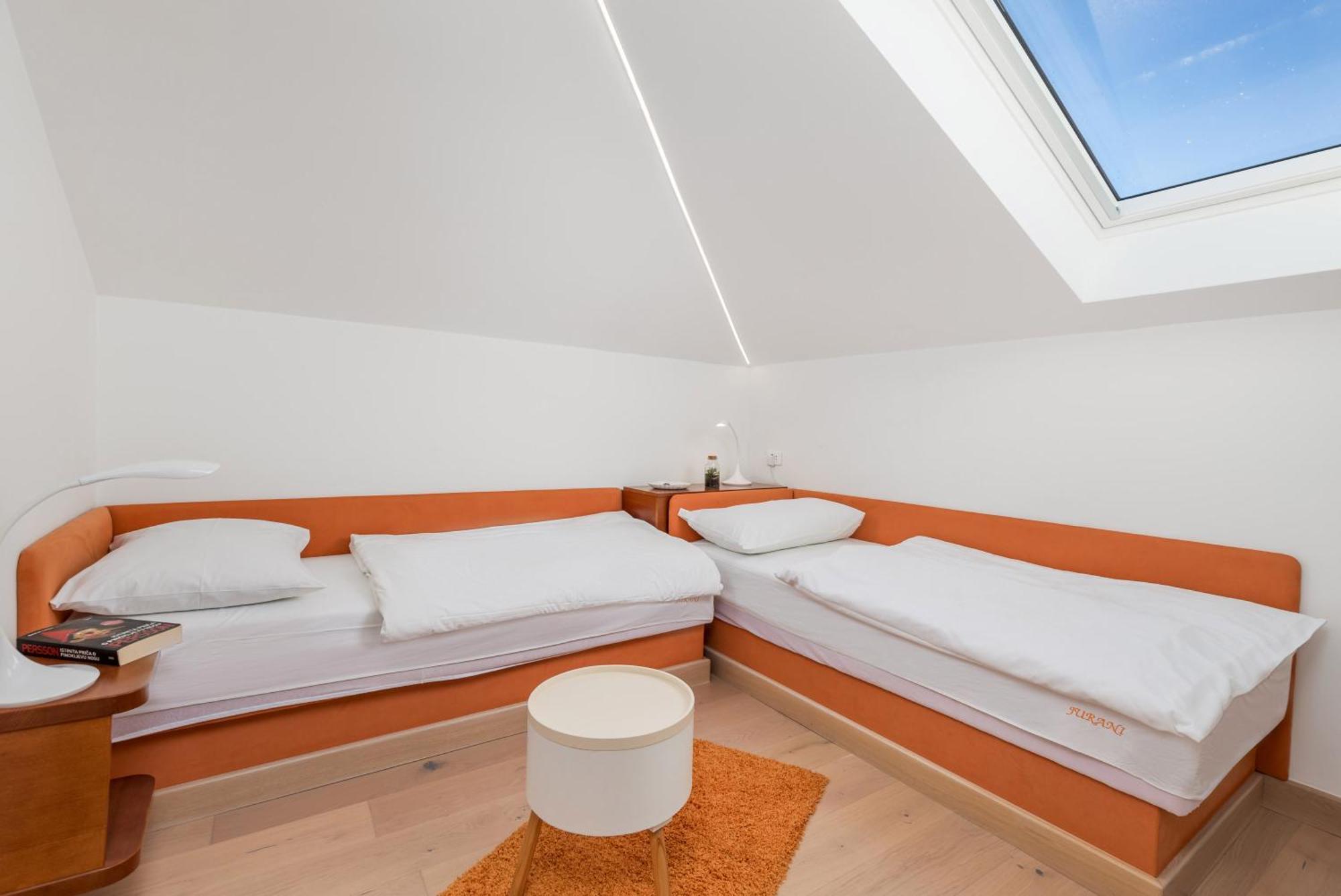 Apartments Anaika At The Beach, Opatija 外观 照片