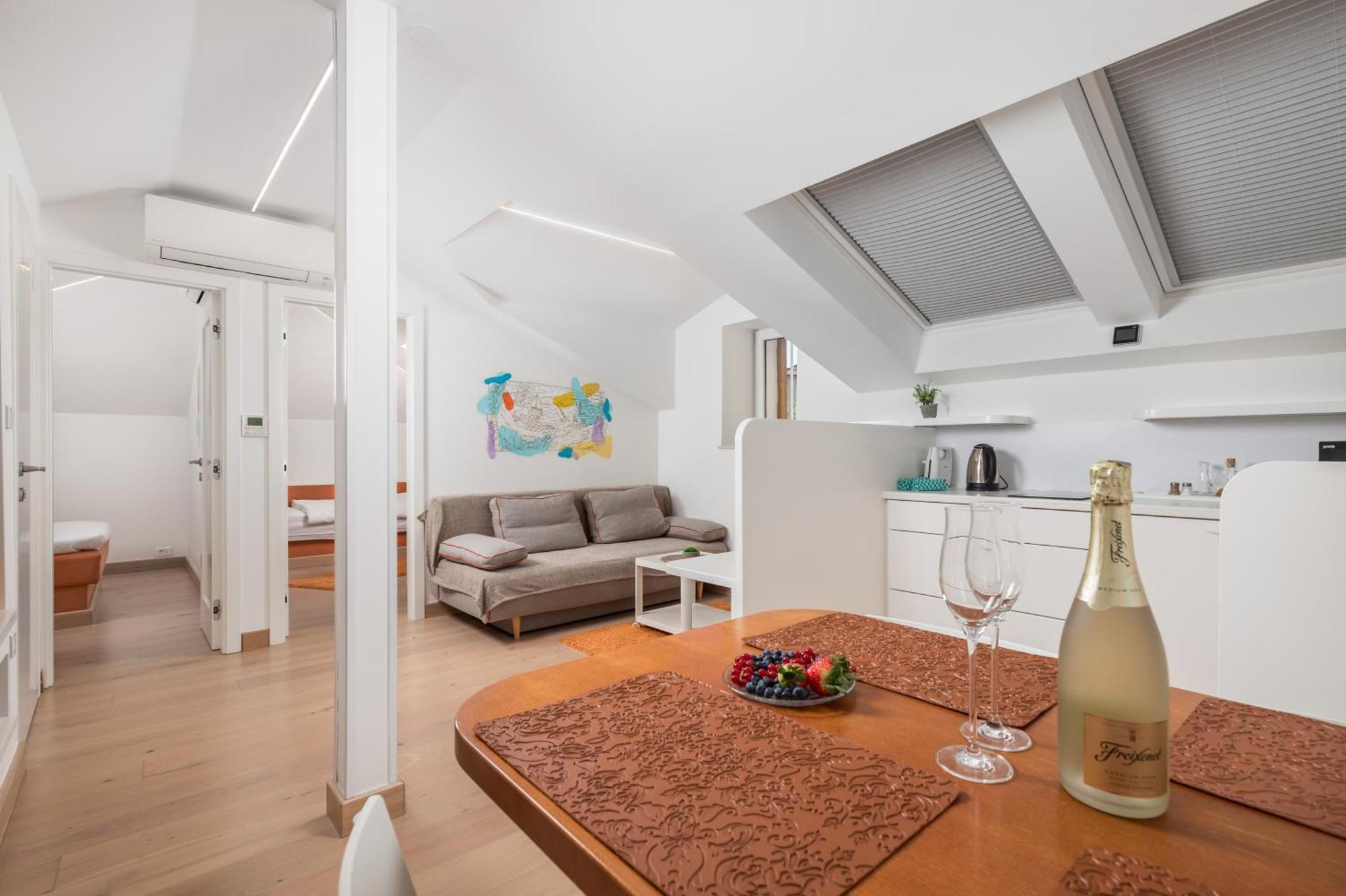 Apartments Anaika At The Beach, Opatija 外观 照片