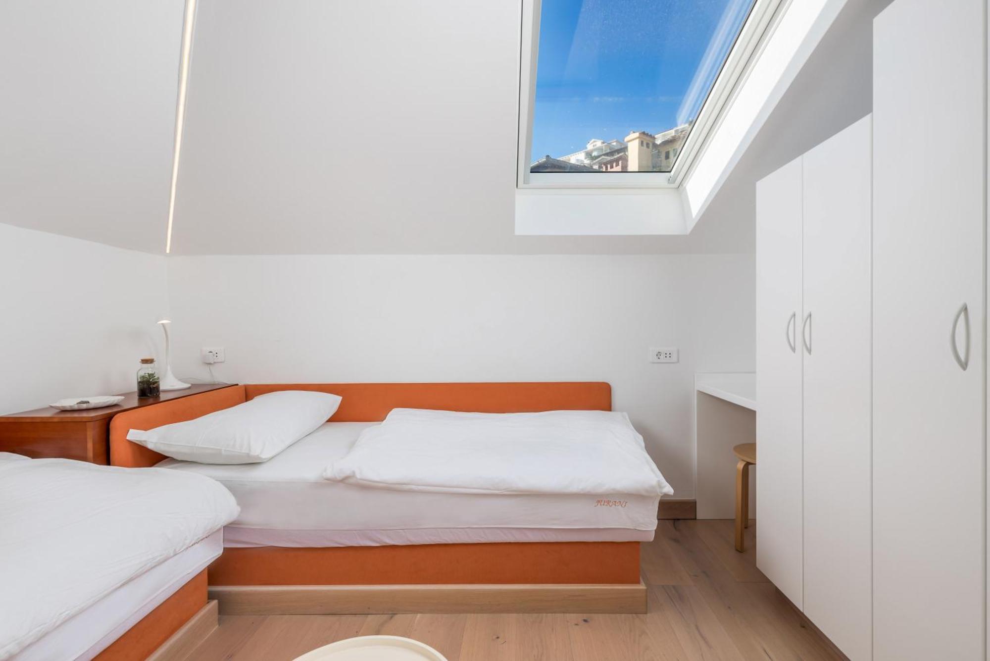 Apartments Anaika At The Beach, Opatija 外观 照片